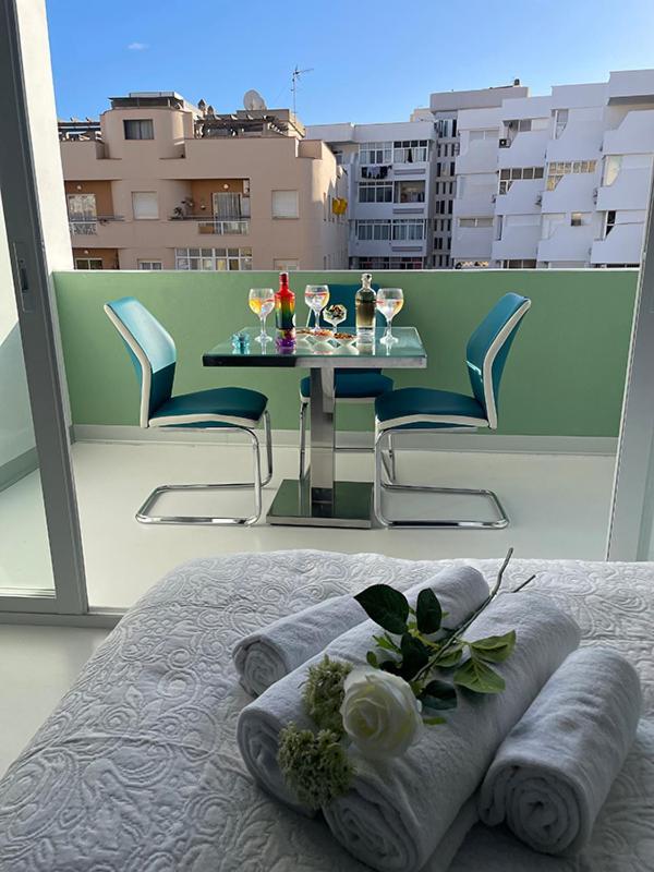Lahola Glam Suites Torremolinos Exterior foto