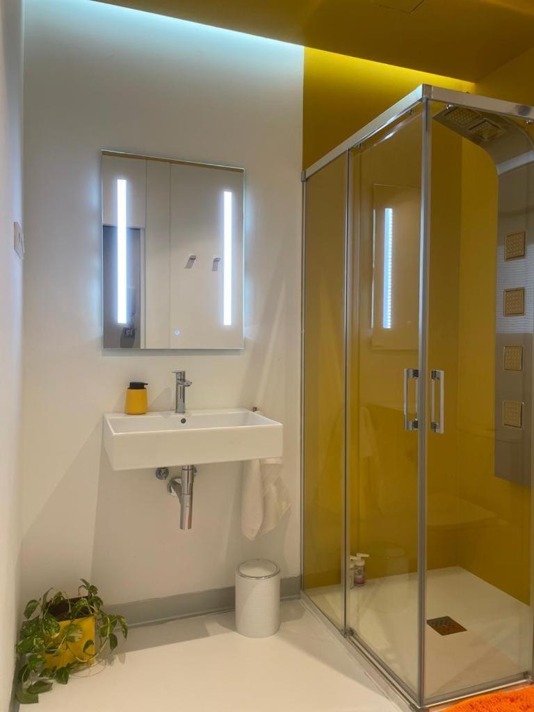 Lahola Glam Suites Torremolinos Cameră foto